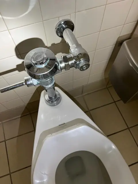 Fixture installation and repair for Repiping in Seymours Store